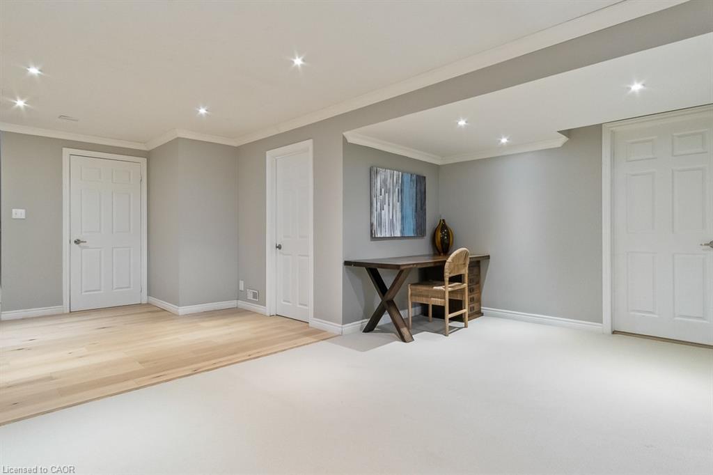 2301 Baronwood Drive, Oakville, ON - Indoor