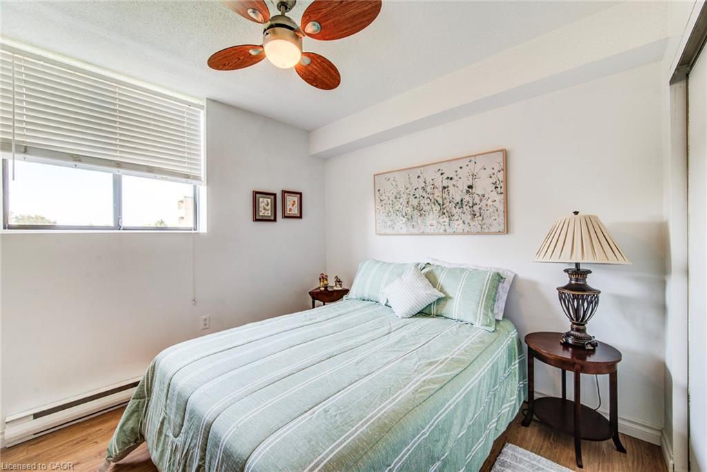 405-89 Westwood Road, Guelph, ON - Indoor Photo Showing Bedroom