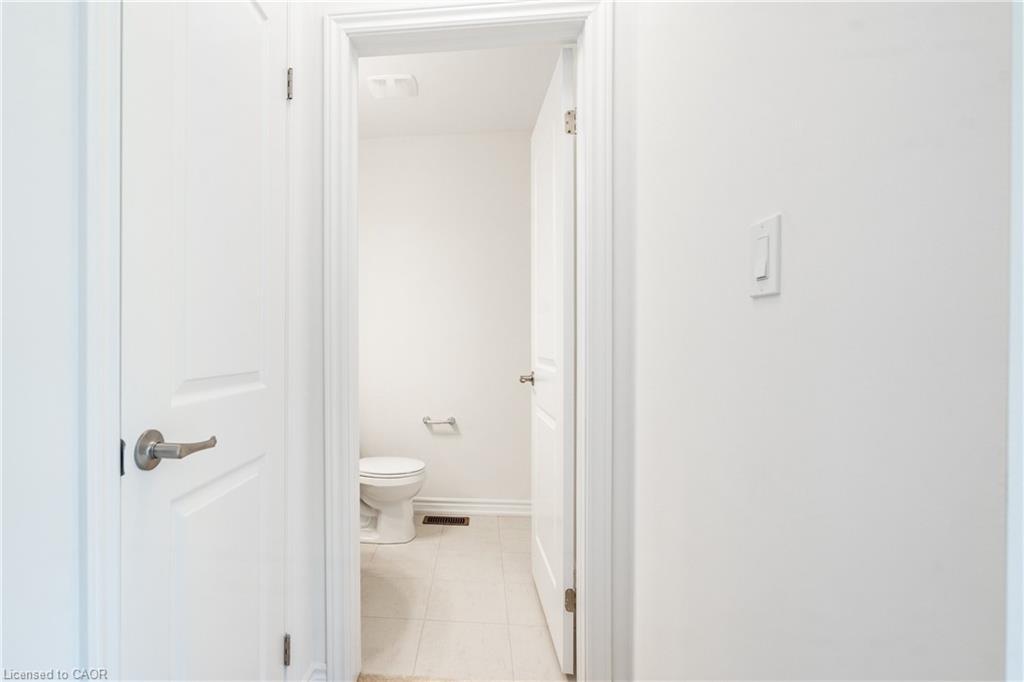 20-620 Colborne Street W, Brantford, ON - Indoor Photo Showing Bathroom