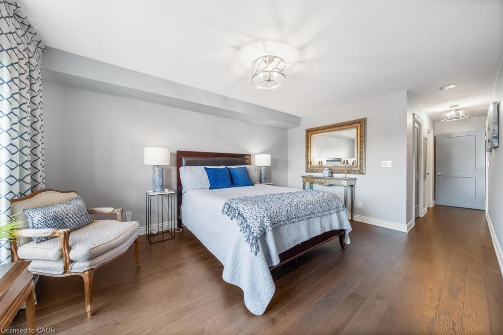 1101-442 Maple Avenue, Burlington, ON - Indoor Photo Showing Bedroom