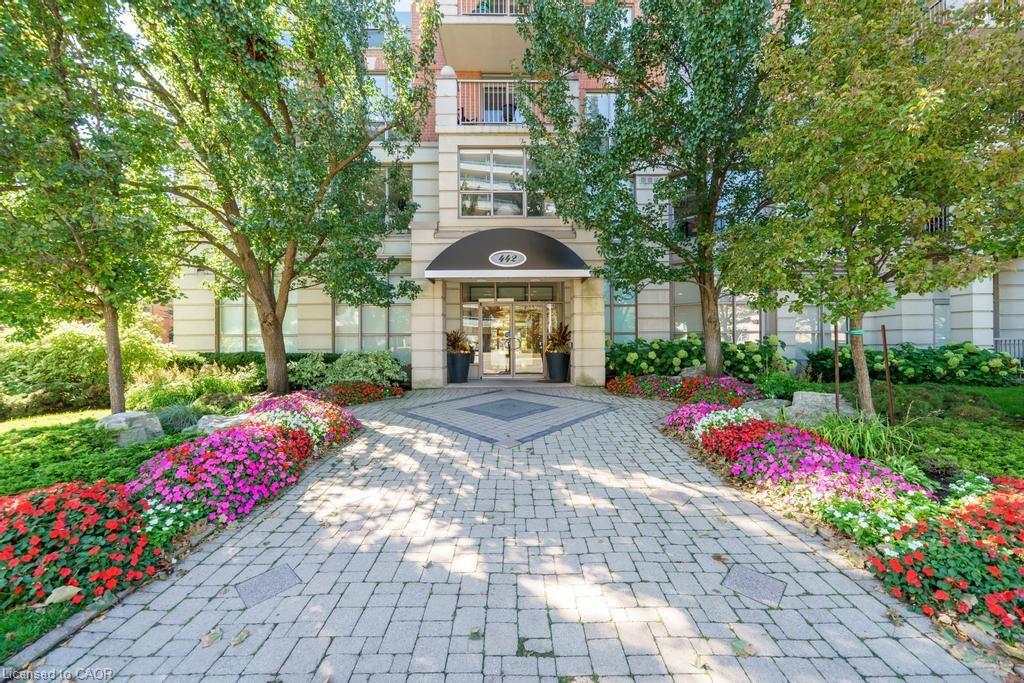 1101-442 Maple Avenue, Burlington, ON - Outdoor