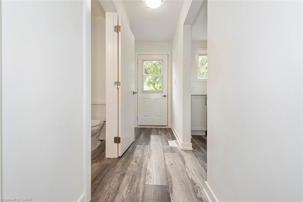 76 Woodman Drive N, Hamilton, ON - Indoor Photo Showing Other Room