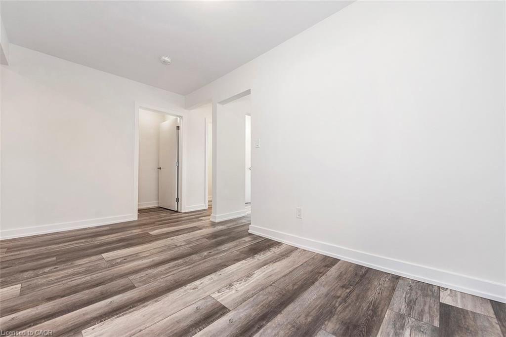 76 Woodman Drive N, Hamilton, ON - Indoor Photo Showing Other Room