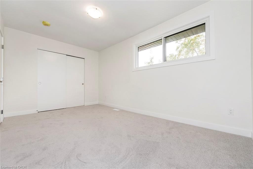 76 Woodman Drive N, Hamilton, ON - Indoor Photo Showing Other Room