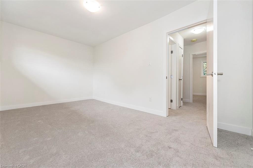 76 Woodman Drive N, Hamilton, ON - Indoor Photo Showing Other Room