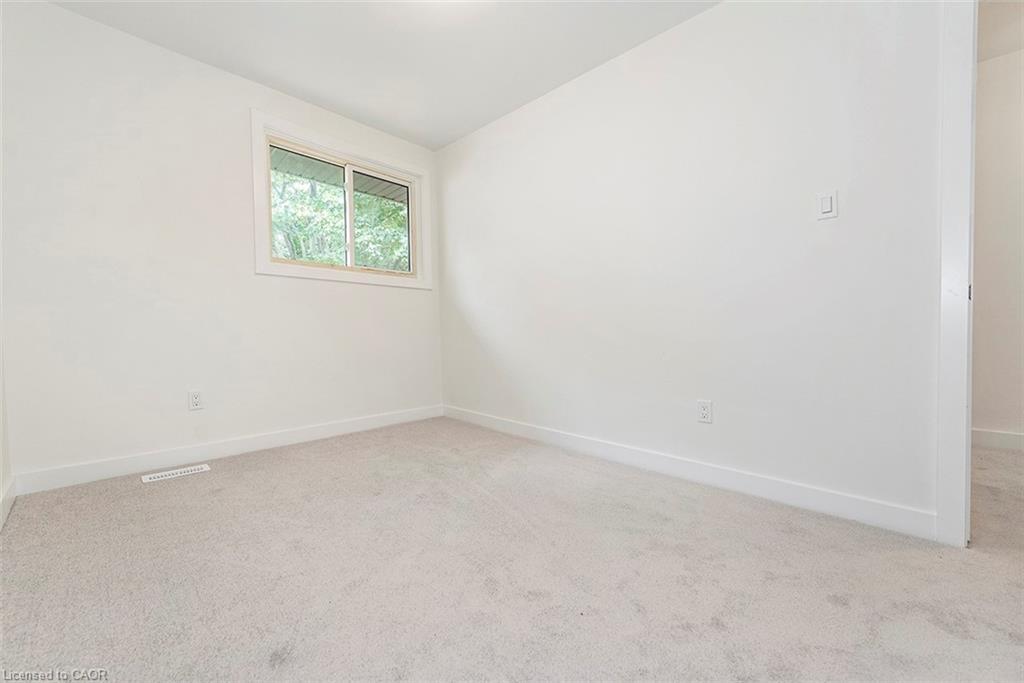 76 Woodman Drive N, Hamilton, ON - Indoor Photo Showing Other Room