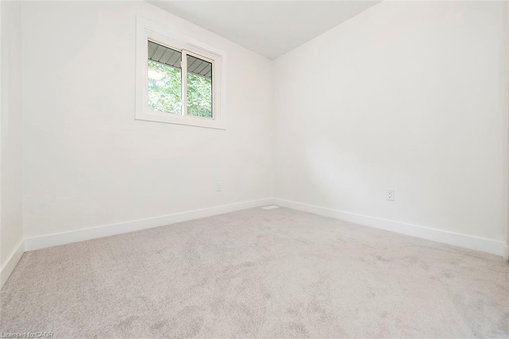 76 Woodman Drive N, Hamilton, ON - Indoor Photo Showing Other Room