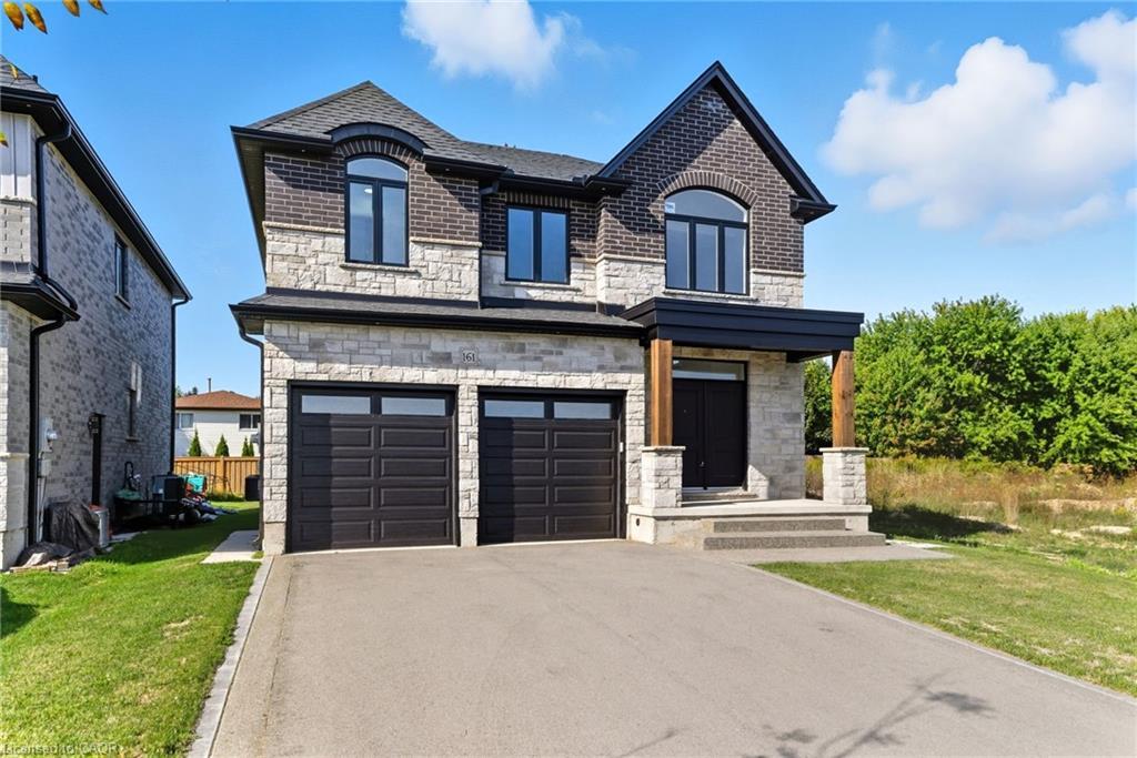 161 Pike Creek Drive, Cayuga, ON - Outdoor With Facade