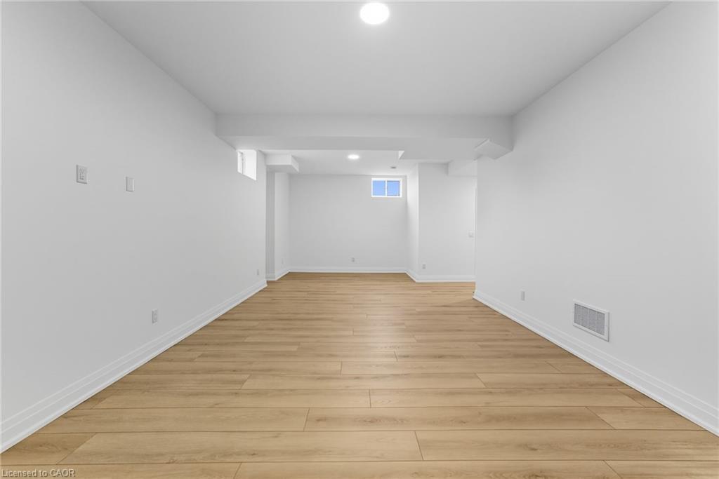 161 Pike Creek Drive, Cayuga, ON - Indoor Photo Showing Other Room