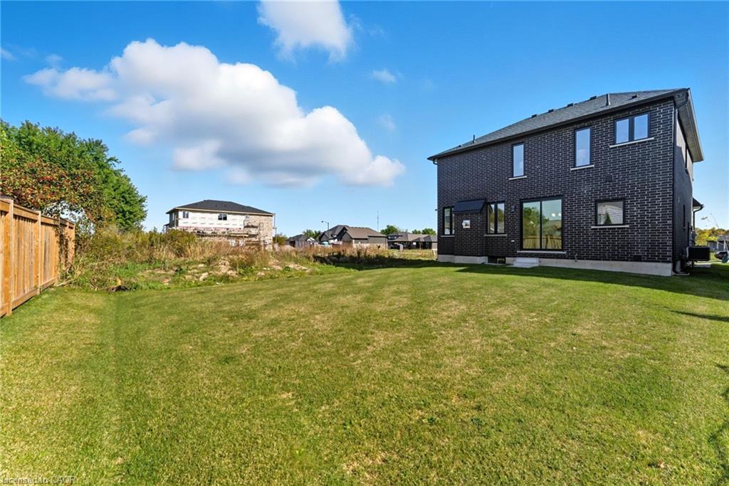 161 Pike Creek Drive, Cayuga, ON - Outdoor