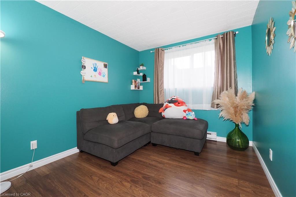 206-6 Walton Avenue, Kitchener, ON - Indoor