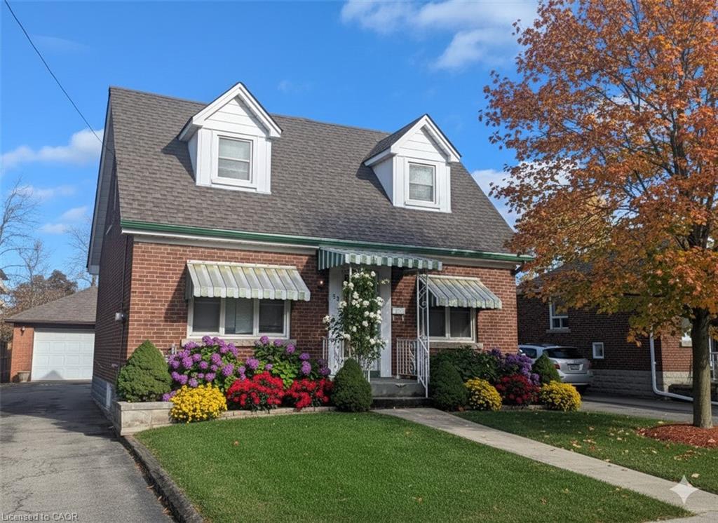 59 Dunkirk Drive, Hamilton, ON - Outdoor With Facade