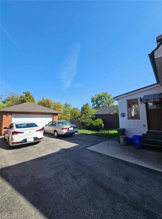 59 Dunkirk Drive, Hamilton, ON - Outdoor