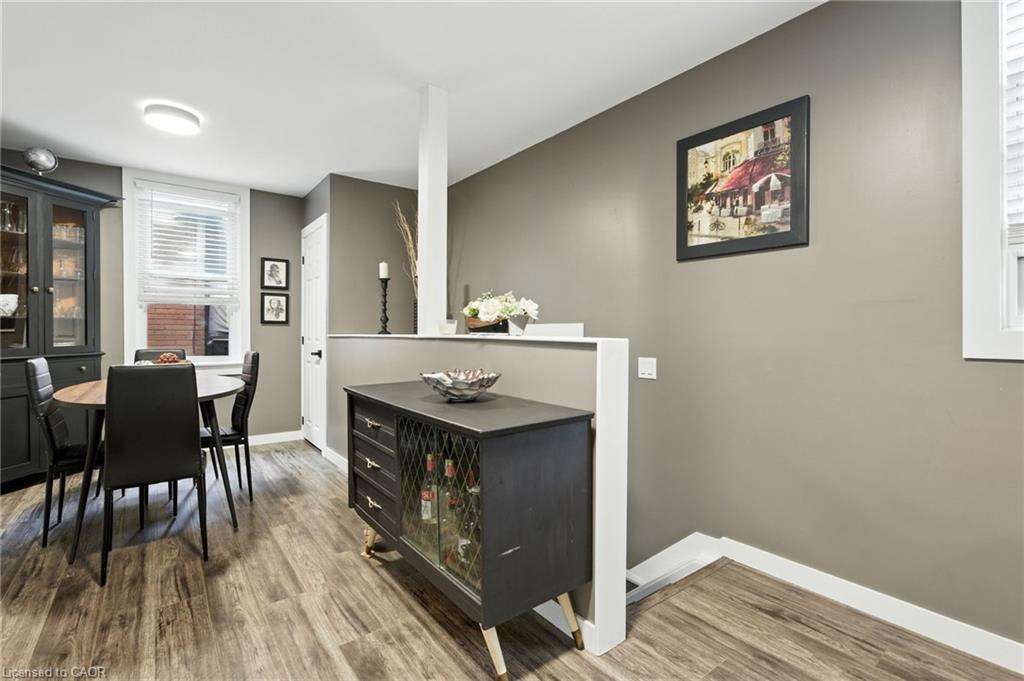 85 Crosthwaite Avenue N, Hamilton, ON - Indoor