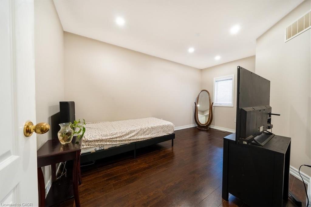 326 Albright Road, Brampton, ON - Indoor