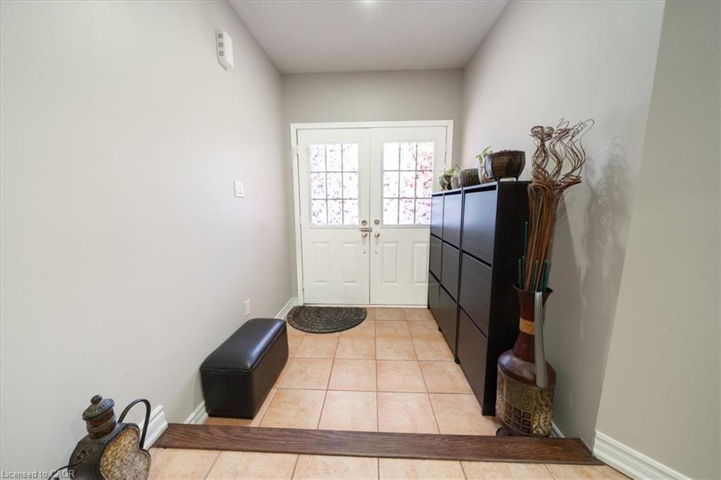 326 Albright Road, Brampton, ON - Indoor Photo Showing Other Room