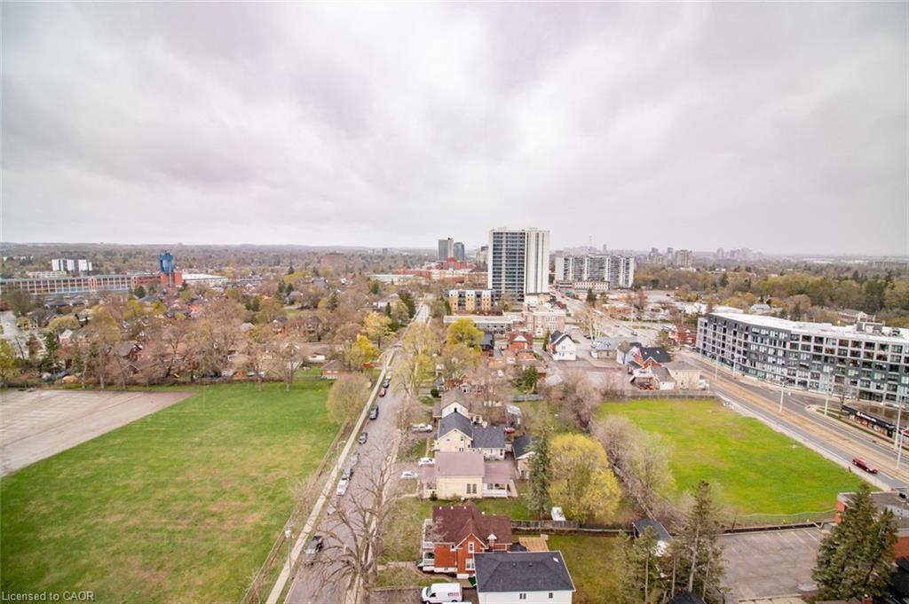 1810-15 Wellington Street S, Kitchener, ON - Outdoor With View