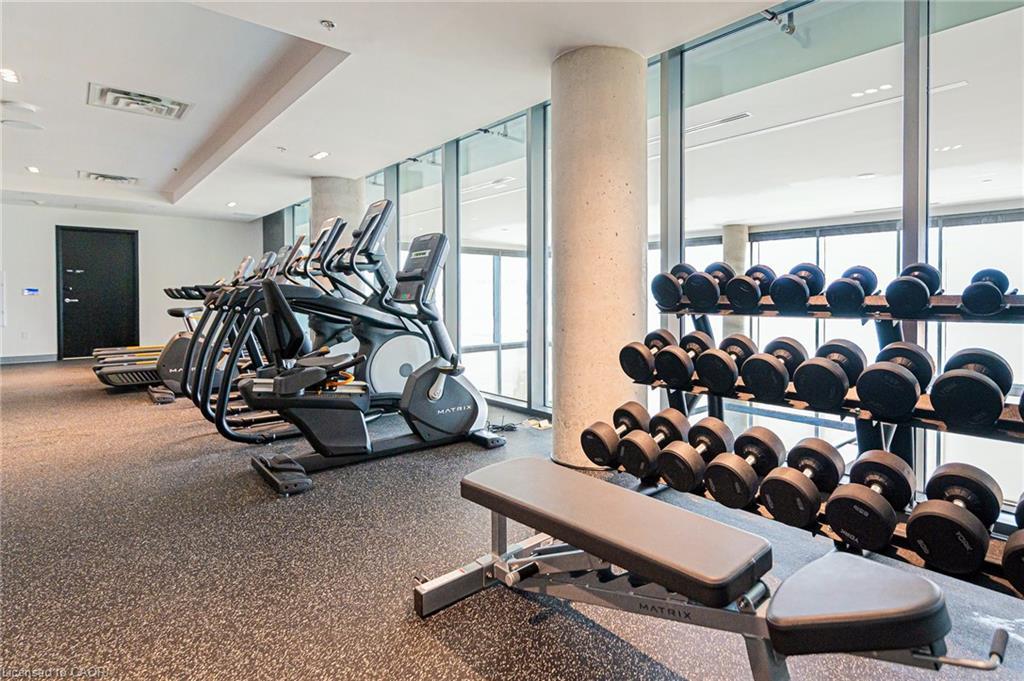 1810-15 Wellington Street S, Kitchener, ON - Indoor Photo Showing Gym Room