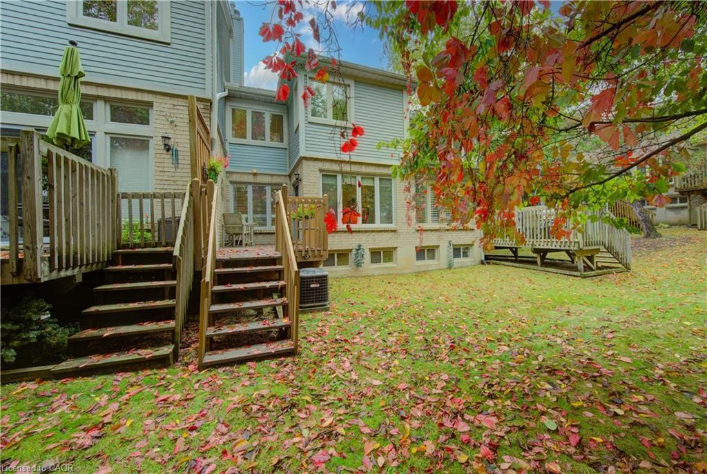 61-225 Benjamin Road, Waterloo, ON - Outdoor