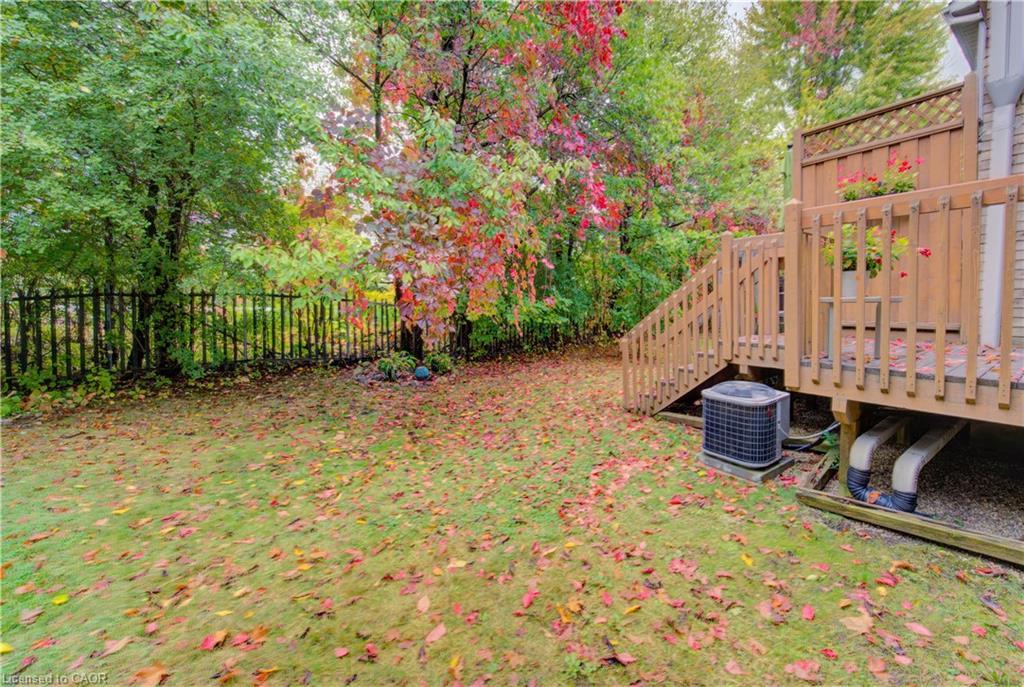 61-225 Benjamin Road, Waterloo, ON - Outdoor