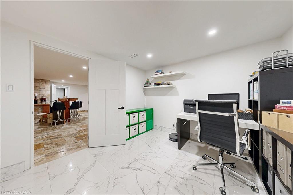 13127 27 Side Road, Halton Hills, ON - Indoor Photo Showing Other Room