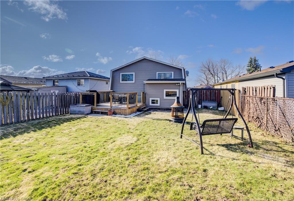 26 Cluthe Crescent, Kitchener, ON - Outdoor With Exterior