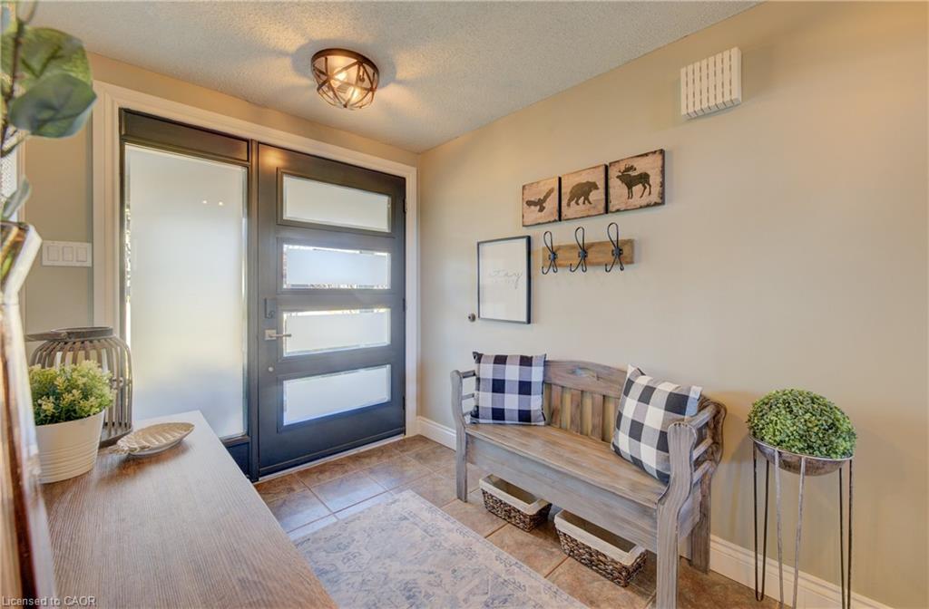 47 Manor Drive, Kitchener, ON - Indoor Photo Showing Other Room