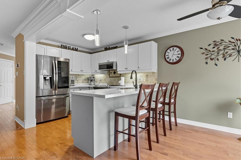 57 Tweedsdale Street, Kitchener, ON - Indoor Photo Showing Kitchen With Upgraded Kitchen