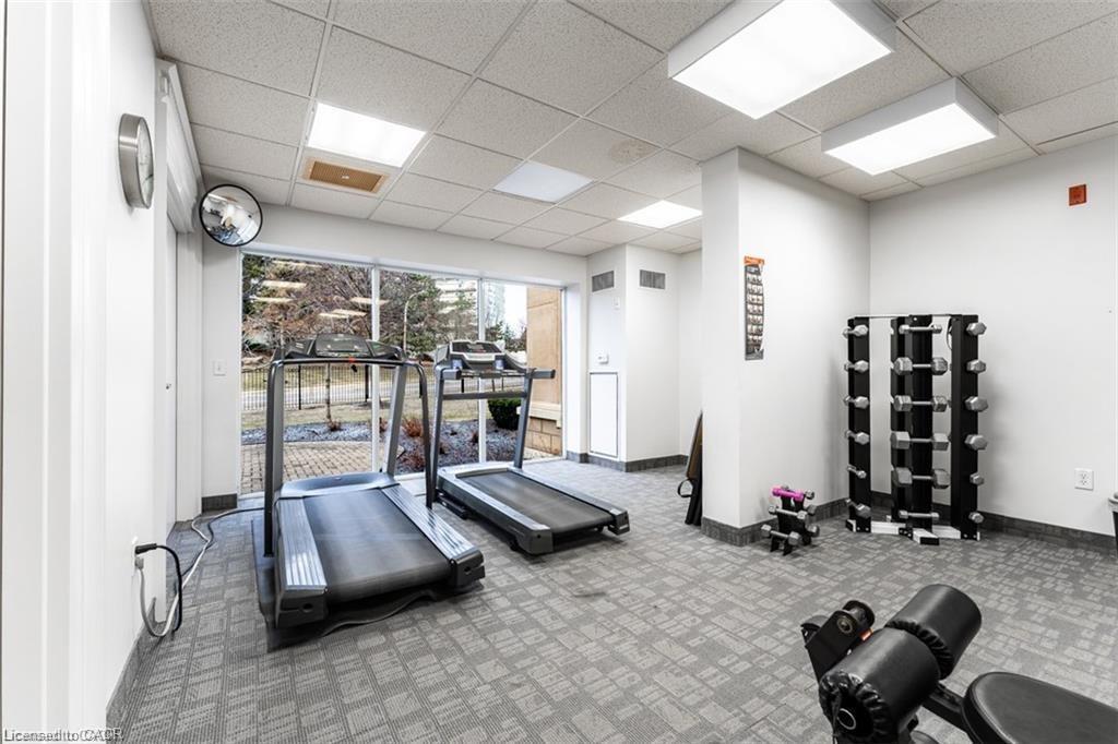 215-2075 Amherst Heights Drive, Burlington, ON - Indoor Photo Showing Gym Room