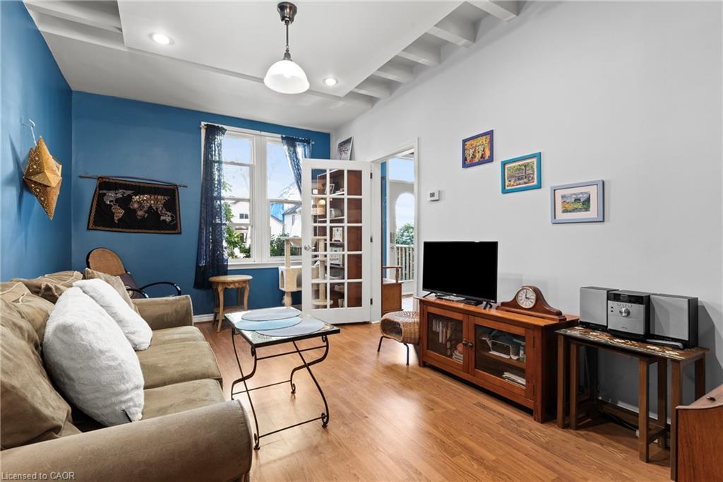 25 Chatham Street, Hamilton, ON - Indoor