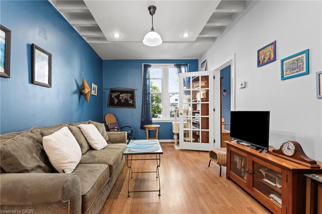25 Chatham Street, Hamilton, ON - Indoor