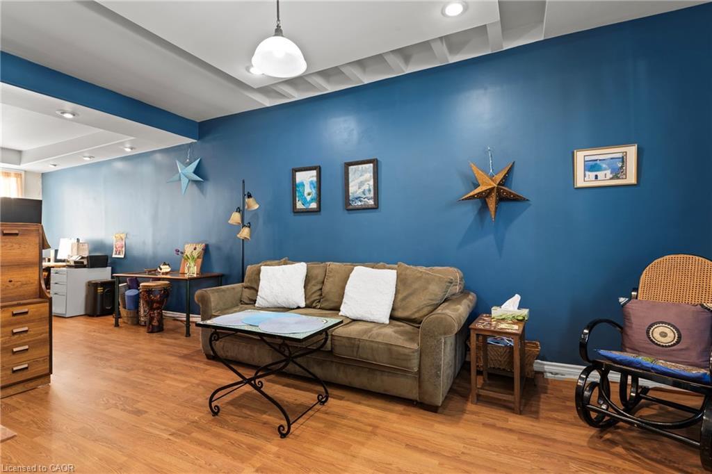25 Chatham Street, Hamilton, ON - Indoor