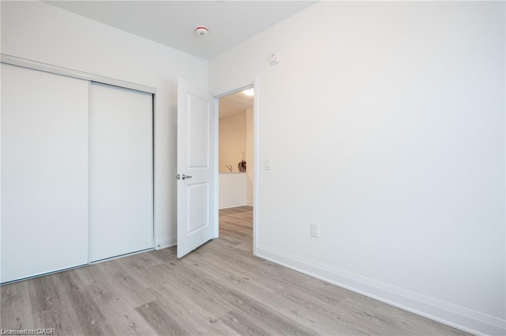 512-1936 Rymal Road E, Hamilton, ON - Indoor Photo Showing Other Room