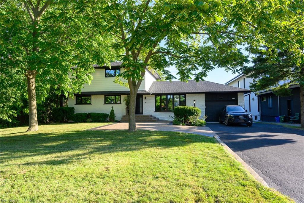 162 Stone Church Road E, Hamilton, ON - Outdoor With Facade