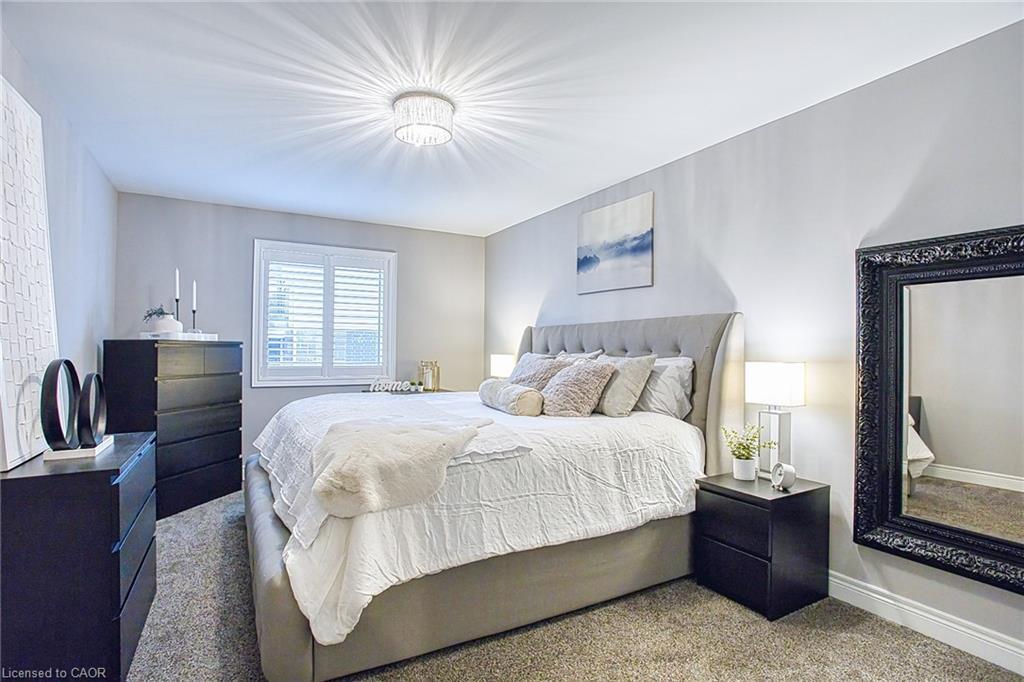 43 Sauer Avenue, Welland, ON - Indoor Photo Showing Bedroom