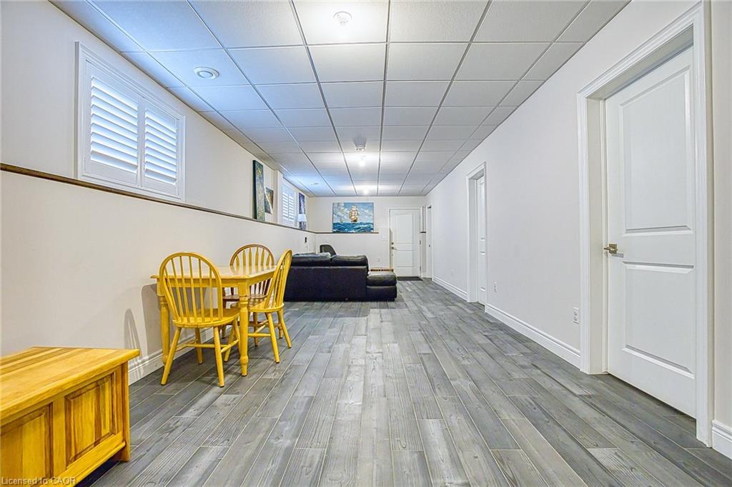 43 Sauer Avenue, Welland, ON - Indoor Photo Showing Other Room