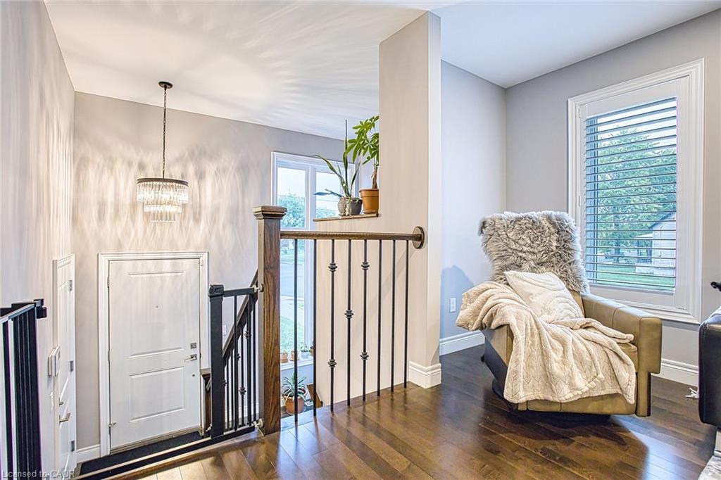 43 Sauer Avenue, Welland, ON - Indoor Photo Showing Other Room