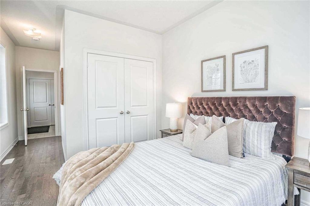 525 Red Elm Road, Shelburne, ON - Indoor Photo Showing Bedroom