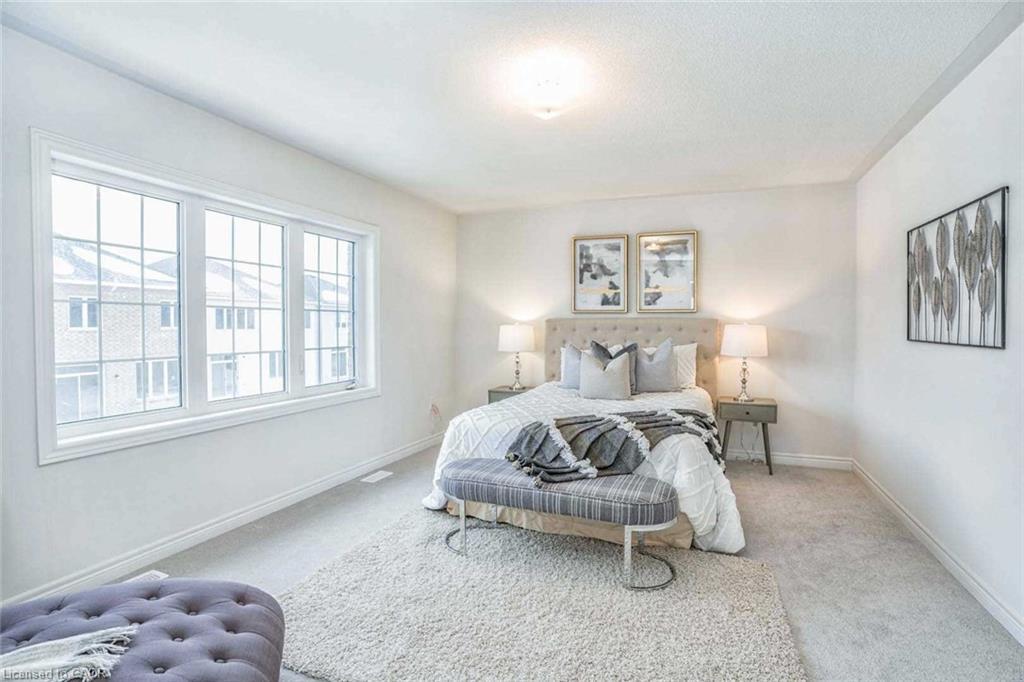 525 Red Elm Road, Shelburne, ON - Indoor Photo Showing Bedroom