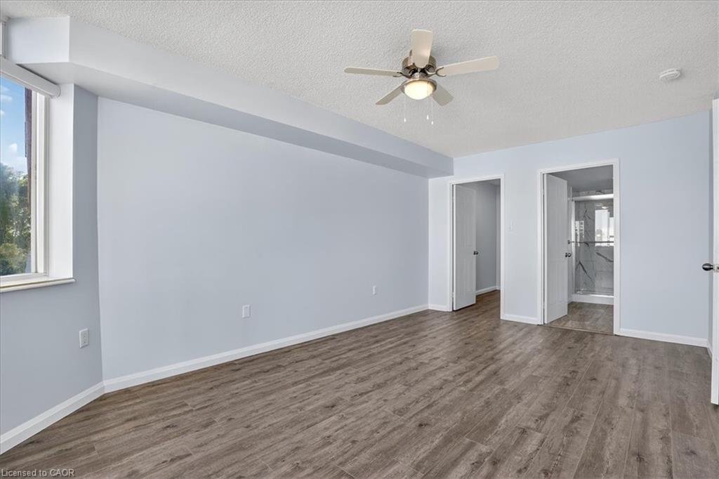 506-3227 King Street E, Kitchener, ON - Indoor Photo Showing Other Room