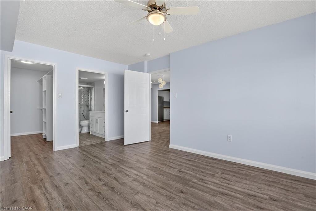 506-3227 King Street E, Kitchener, ON - Indoor Photo Showing Other Room