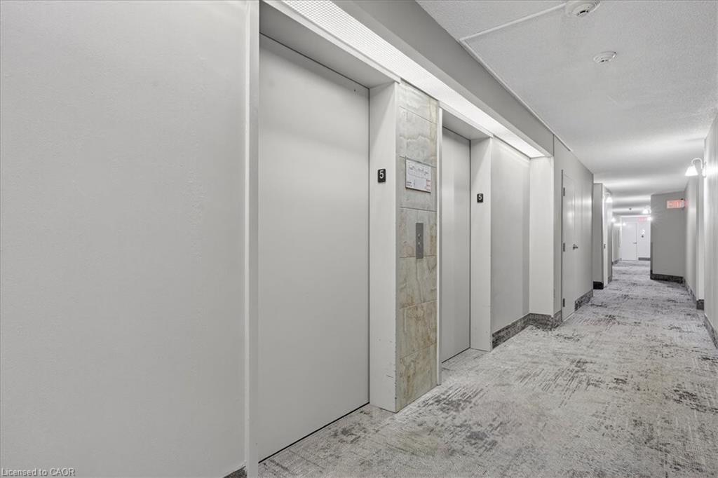 506-3227 King Street E, Kitchener, ON - Indoor Photo Showing Other Room