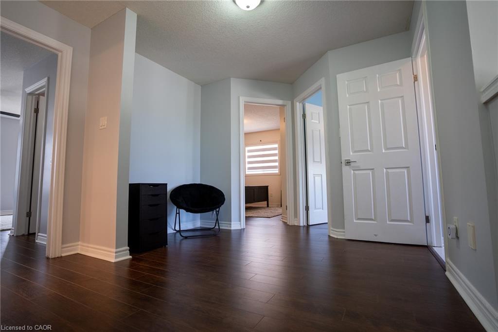 2427 Asima Drive, London, ON - Indoor