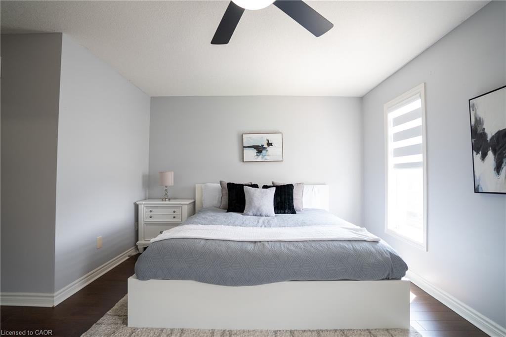 2427 Asima Drive, London, ON - Indoor Photo Showing Bedroom
