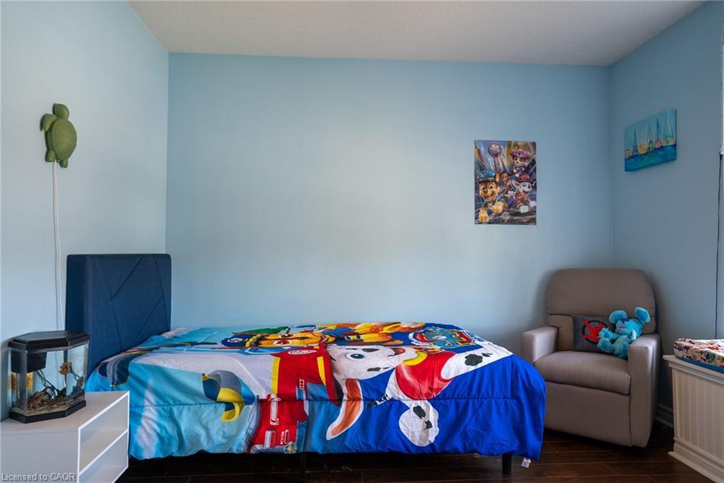 2427 Asima Drive, London, ON - Indoor Photo Showing Bedroom