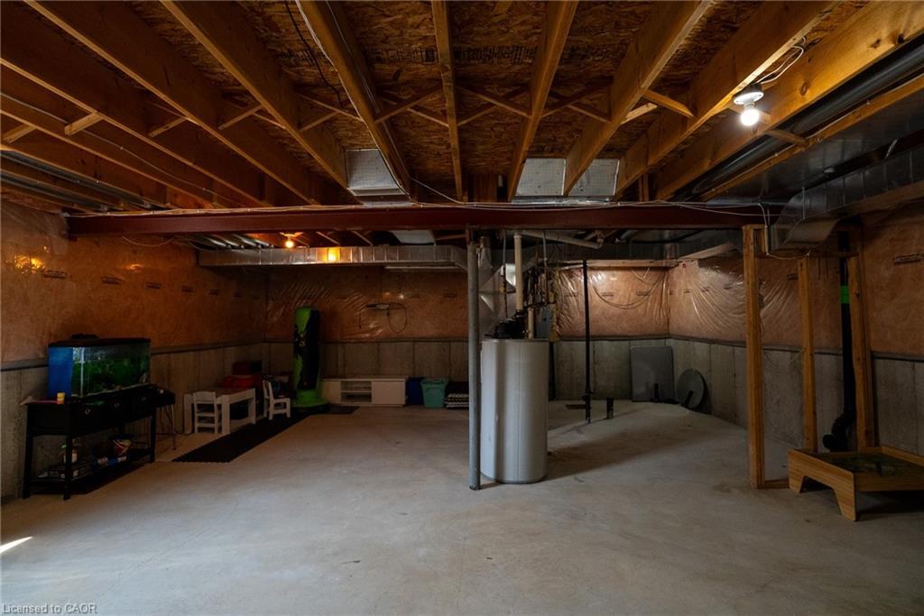 2427 Asima Drive, London, ON - Indoor Photo Showing Basement