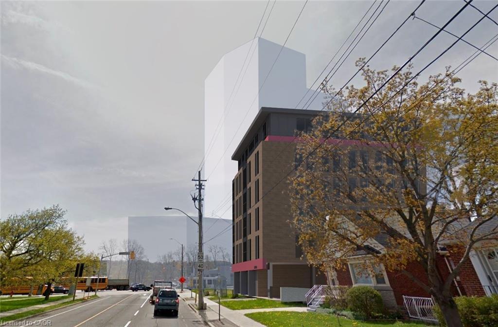 906 Main Street W, Hamilton, ON