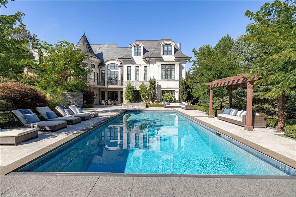 121 Rebecca Court, Maple, ON - Outdoor With In Ground Pool With Backyard