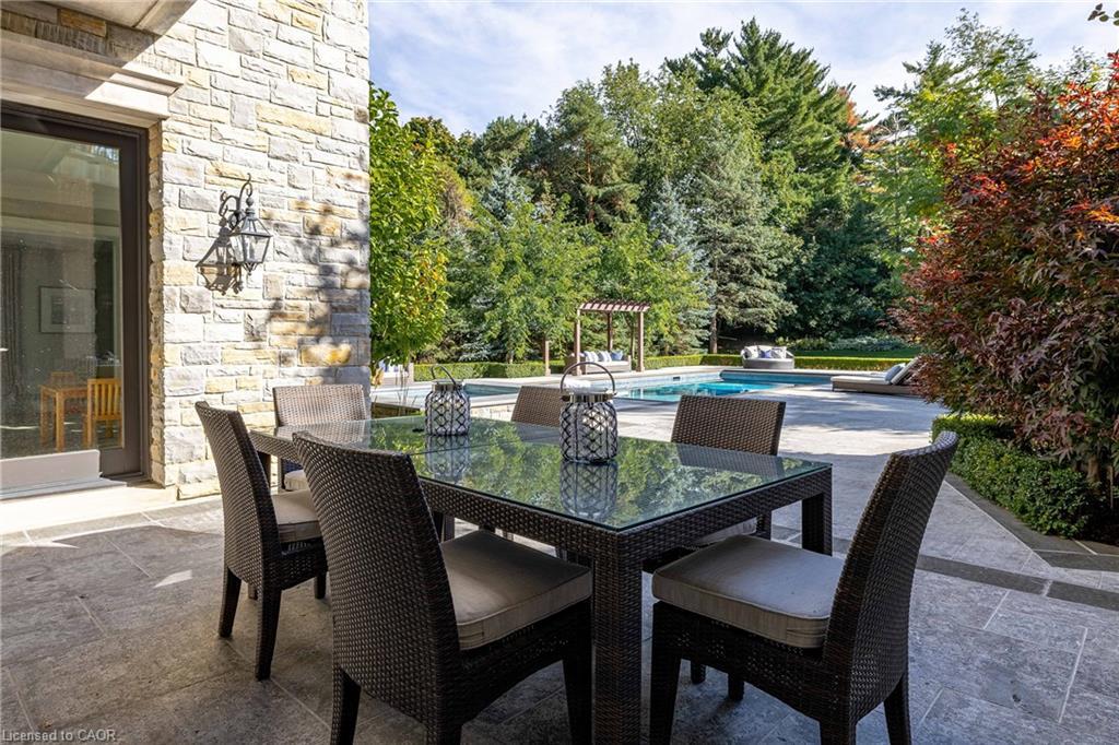 121 Rebecca Court, Maple, ON - Outdoor