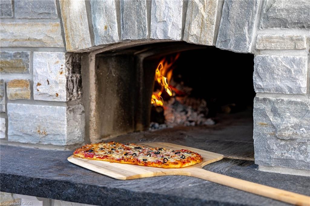 121 Rebecca Court, Maple, ON - Outdoor